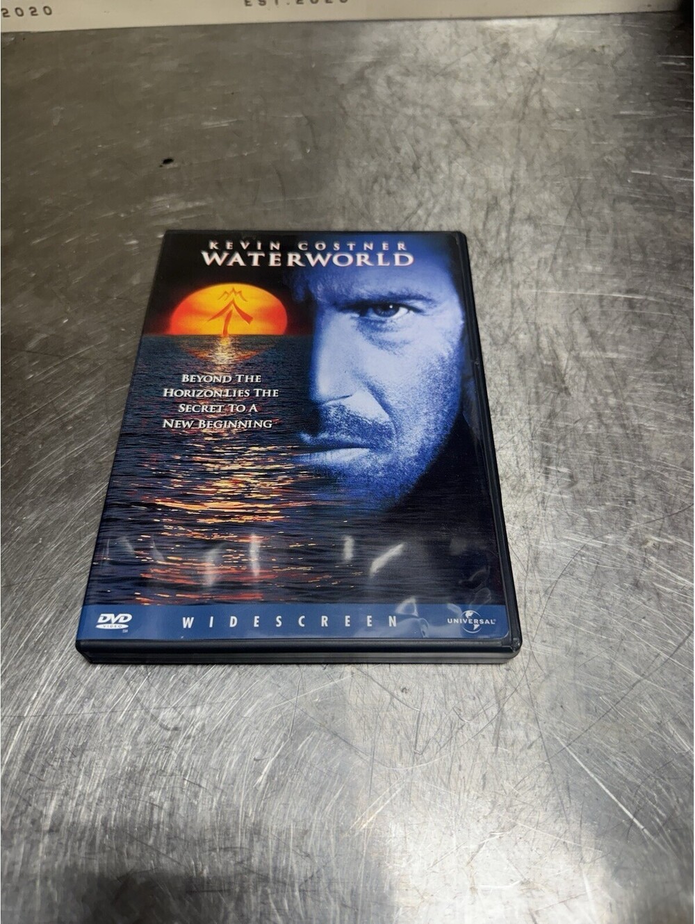 Waterworld (DVD, 1995) With Case Good Condition